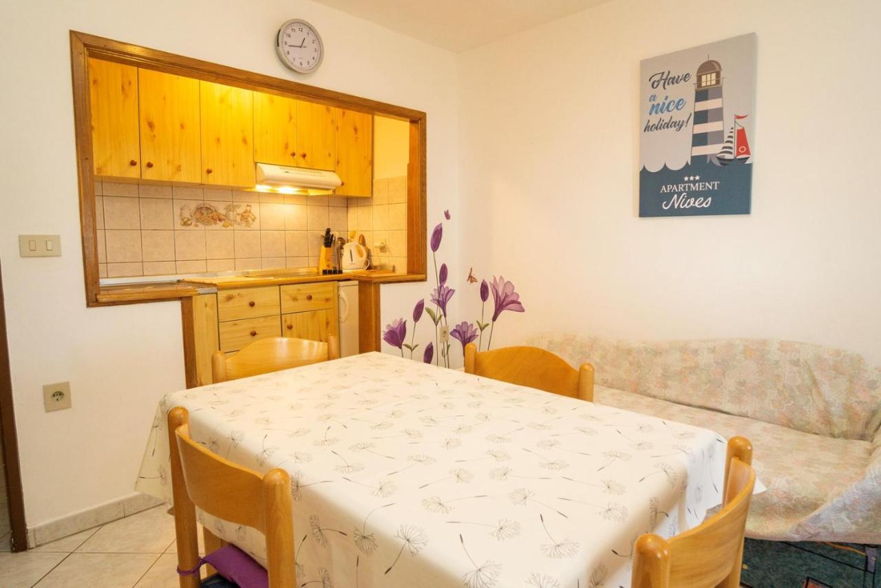 Apartment Nives Umag Exteriér fotografie